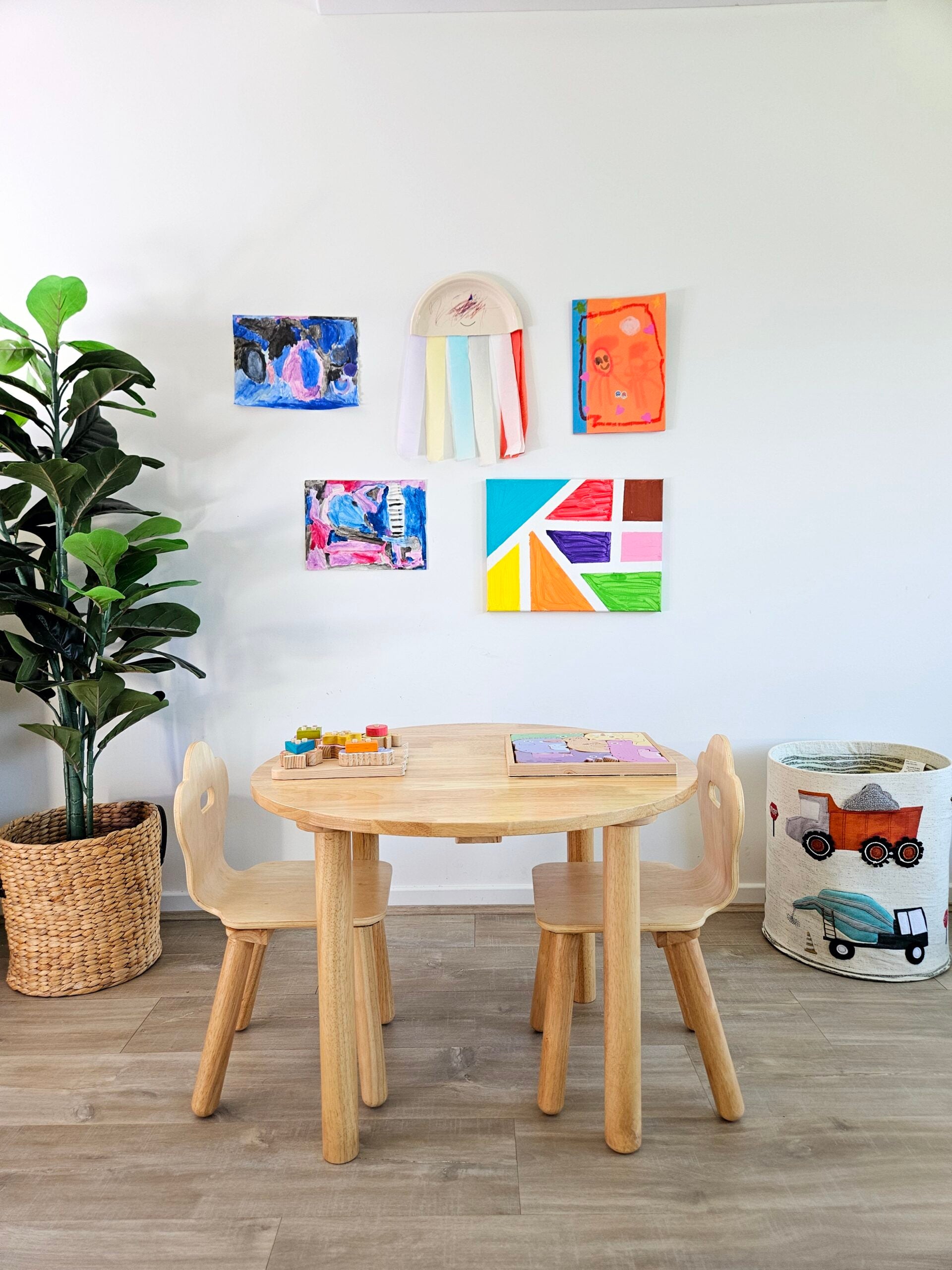 Classic Round Table and 2 Chairs