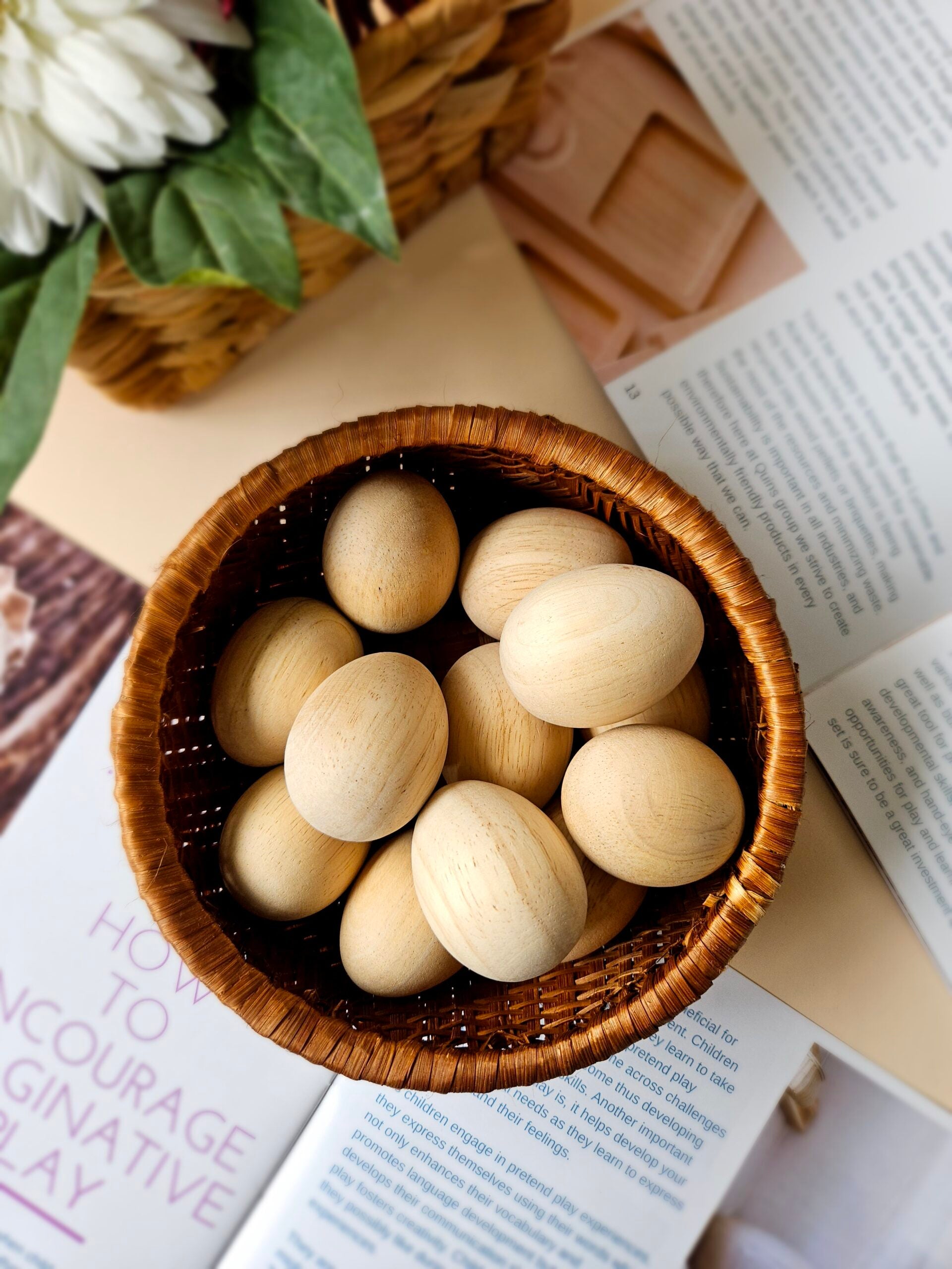 DIY wooden eggs