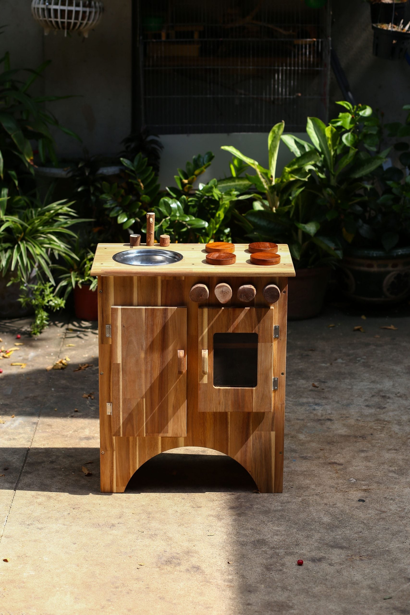 Combo Wooden Stove and Sink